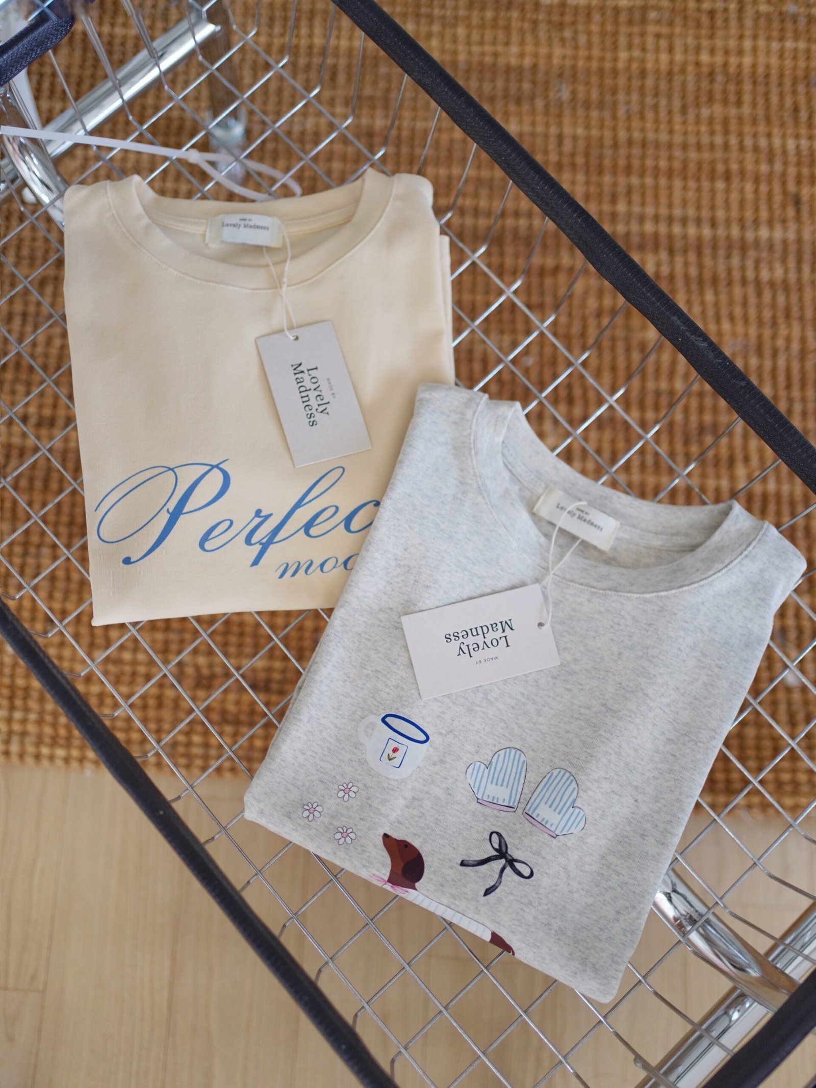 Perfect Mood & Dachshund Ribbon Tee