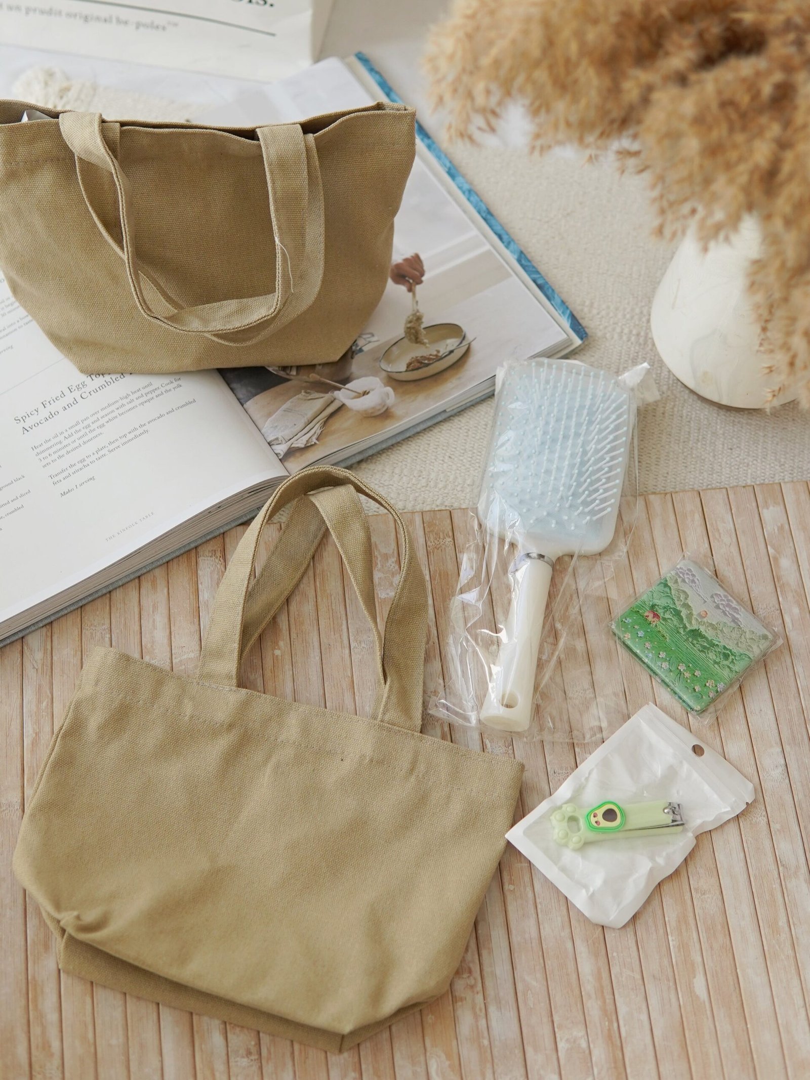 Comb Mirror Tote set - Image 2